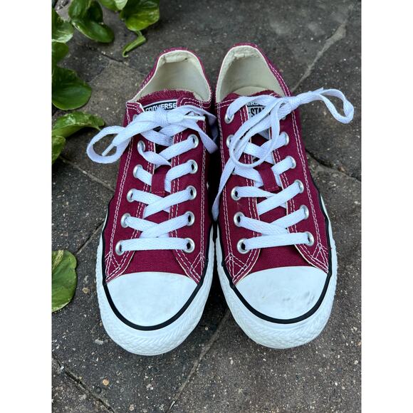 Converse Chuck Taylor All Star red low top trainers mens size 6, womens size 8 - Picture 3 of 6